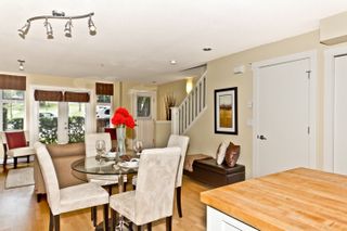 Photo 3: 3683 W 12TH Avenue in Vancouver: Kitsilano Townhouse for sale in "Twenty on the Park" (Vancouver West)  : MLS®# V909572