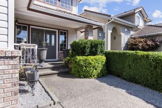 Photo 2: 1429 RHINE Crescent in Port Coquitlam: Riverwood House for sale : MLS®# R2716632