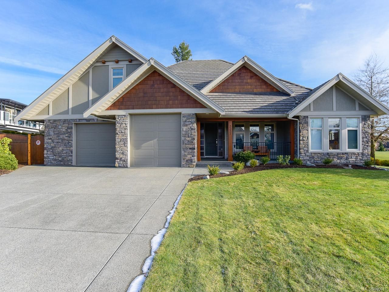 Main Photo: 3237 MAJESTIC DRIVE in COURTENAY: CV Crown Isle House for sale (Comox Valley)  : MLS®# 805011