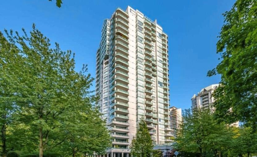 Main Photo: 18B 6128 PATTERSON Avenue in Burnaby: Metrotown Condo for sale in "Grand Central Park Place" (Burnaby South)  : MLS®# R2638813