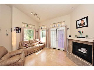 Photo 5: CARMEL MOUNTAIN RANCH Townhouse for sale : 2 bedrooms : 11236 Provencal Place in San Diego