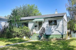 Main Photo: 2522 4 Avenue NW in Calgary: West Hillhurst Detached for sale : MLS®# A1250207