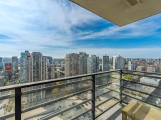 Photo 16: 2503 909 MAINLAND Street in Vancouver: Yaletown Condo for sale in "YALETOWN PARK" (Vancouver West)  : MLS®# R2775480