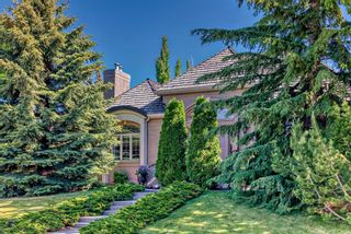 Photo 1: 1122 Talon Avenue SW in Calgary: Upper Mount Royal Detached for sale : MLS®# A2143994