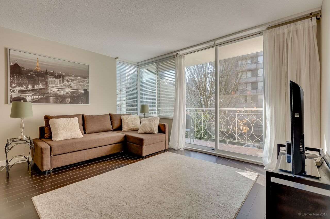 Main Photo: 201 1219 HARWOOD Street in Vancouver: West End VW Condo for sale in "CHELSEA" (Vancouver West)  : MLS®# R2220166