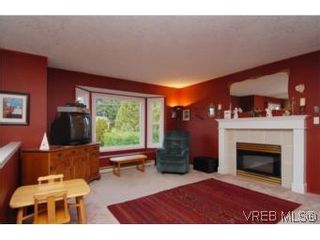 Photo 15: 735 Kelly Rd in VICTORIA: Co Hatley Park House for sale (Colwood)  : MLS®# 487988