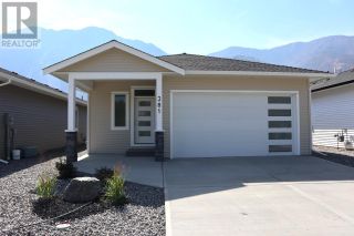 Photo 3: 381 10TH Avenue in Keremeos: House for sale : MLS®# 10304704