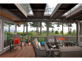 Photo 2: 4401 Woodpark Road in West Vancouver: Cypress Park Estates House for sale : MLS®# V1061125