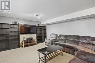 Photo 10: 300 McCurdy Road, in Kelowna: House for sale : MLS®# 10276812