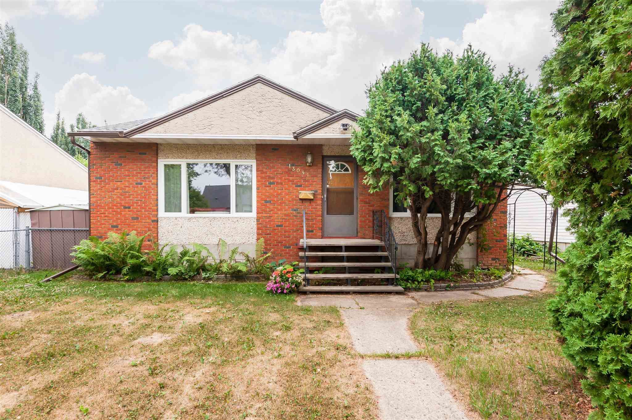 Main Photo: 13041 Sherbrooke Avenue NW in Edmonton: Zone 04 House for sale : MLS®# E4255546