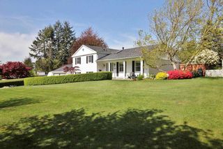 Photo 1: 6462 CABELDU Crescent in Delta: Sunshine Hills Woods House for sale in "SUNSHINE HILLS" (N. Delta)  : MLS®# R2056683