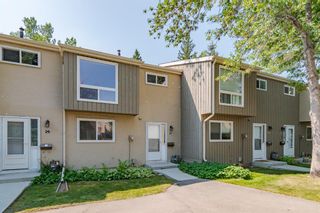 Photo 1: 27 11407 Braniff Road SW in Calgary: Braeside Row/Townhouse for sale : MLS®# A1130463