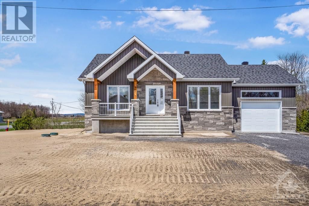 Main Photo: 398 MARCEL STREET in Alfred: House for sale : MLS®# 1340965