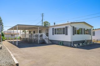 Main Photo: 210 27111 0 Avenue in Langley: Aldergrove Langley Manufactured Home for sale in "Pioneer Park" : MLS®# R2807989