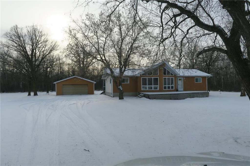Main Photo: 22138 16.5N Road in St Malo: R17 Residential for sale : MLS®# 201932999