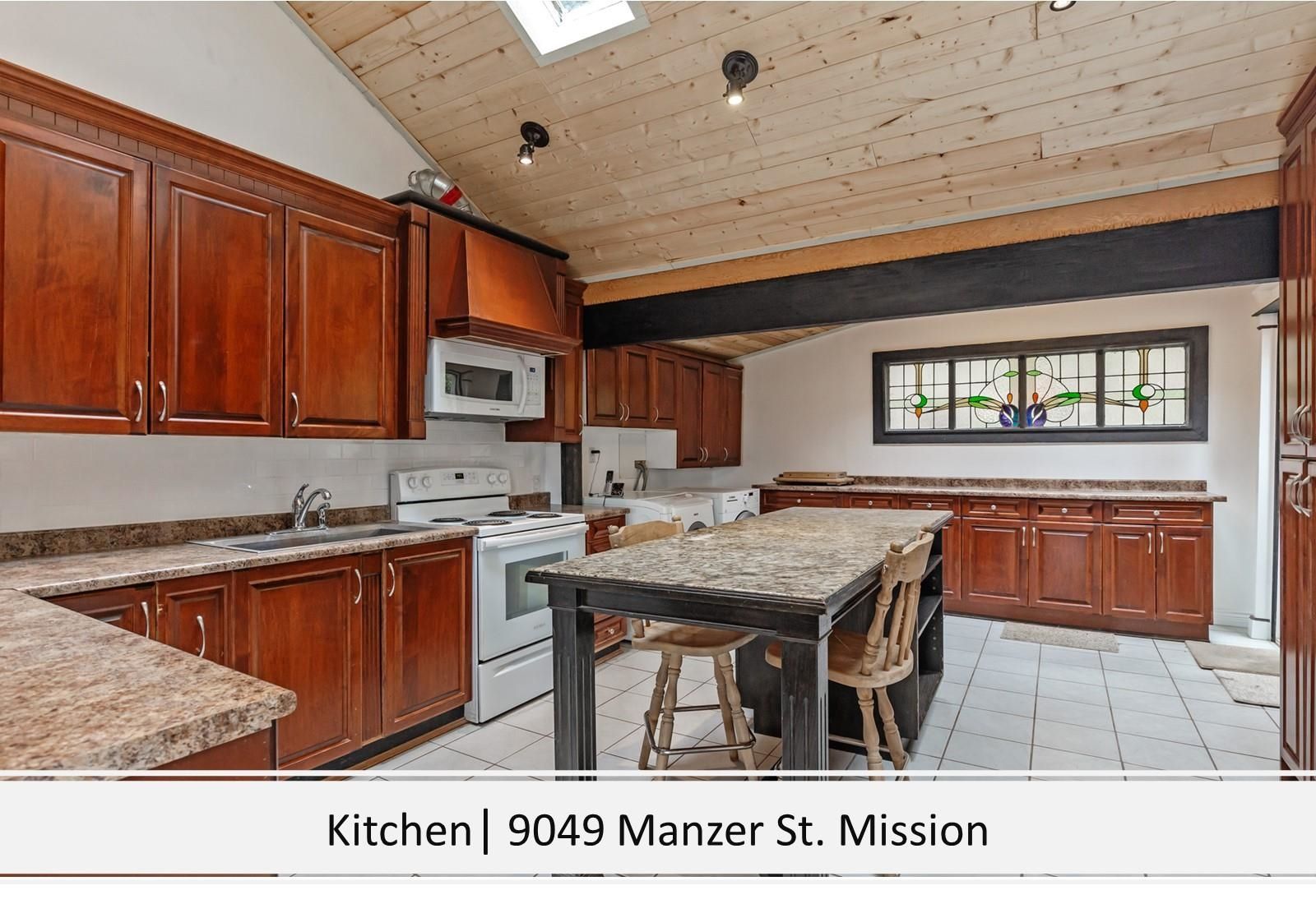 Photo 11: Photos: 9049 MANZER Street in Mission: Mission-West House for sale : MLS®# R2668771
