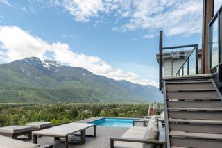 Photo 36: 1990 DOWAD Drive in Squamish: Tantalus House for sale in "Skyridge" : MLS®# R2725102