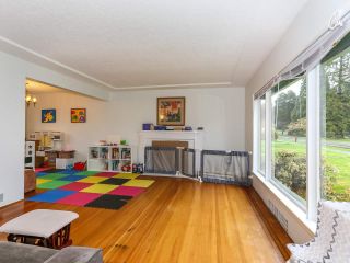 Photo 4: 2305 W KING EDWARD Avenue in Vancouver: Arbutus House for sale (Vancouver West)  : MLS®# R2361403