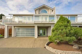 Photo 5: 3370 Haida Dr in Colwood: Co Triangle House for sale : MLS®# 964365