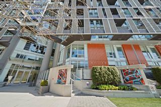 Photo 1: 1378 SEYMOUR Street in Vancouver: Downtown VW Townhouse for sale in "The Mark by Onni" (Vancouver West)  : MLS®# R2772853