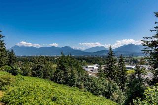 Photo 21: 52 8590 SUNRISE Drive in Chilliwack: Chilliwack Mountain Townhouse for sale in "MAPLE HILLS" : MLS®# R2484116