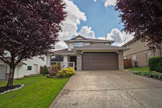Photo 1: 8387 MILLER Crescent in Mission: Mission BC House for sale : MLS®# R2081797