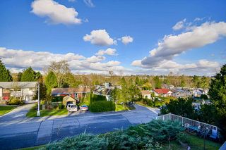 Photo 18: 7887 SUNCREST Drive in Surrey: East Newton House for sale : MLS®# R2125728