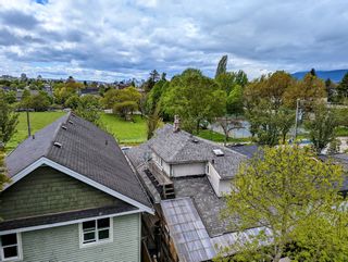 Photo 42: 1923 E 5TH Avenue in Vancouver: Grandview Woodland House for sale in "Commercial Drive" (Vancouver East)  : MLS®# R2691947
