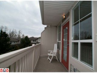 Photo 7: 67 14952 58TH Avenue in Surrey: Sullivan Station Townhouse for sale in "Highbrae- Panorama Village" : MLS®# F1104471