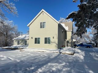 Photo 1: 30103 RD 70N in Portage la Prairie RM: House for sale : MLS®# 202227581