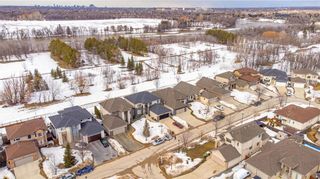 Photo 45: 2 Hedgewood Cove in Winnipeg: Van Hull Estates Residential for sale (2C)  : MLS®# 202206399