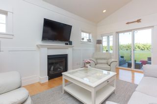 Photo 7: 1 7053 West Saanich Rd in Central Saanich: CS Brentwood Bay Row/Townhouse for sale : MLS®# 871314