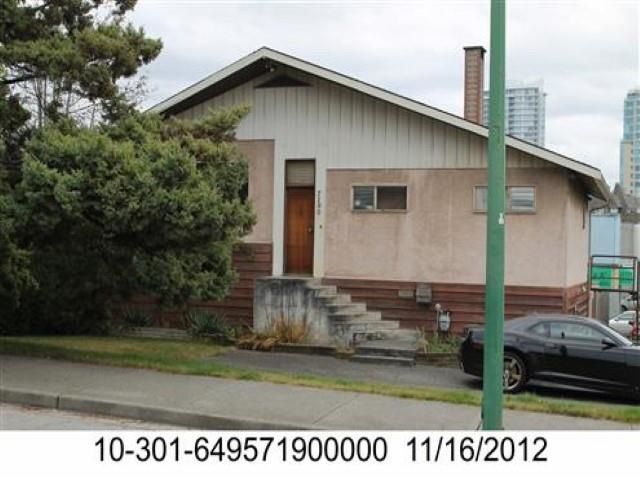 Main Photo: 7190 GILLEY Avenue in Burnaby: Highgate House for sale (Burnaby South)  : MLS®# R2583521