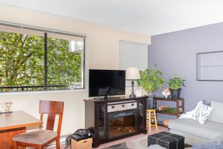 Photo 3: 206 150 E 15TH Street in North Vancouver: Central Lonsdale Condo for sale in "LIONS GATE PLAZA" : MLS®# R2711516