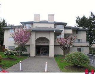 Photo 1: 204 33675 MARSHALL Road in Abbotsford: Central Abbotsford Condo for sale in "THE HUNTINGDON" : MLS®# F2713243