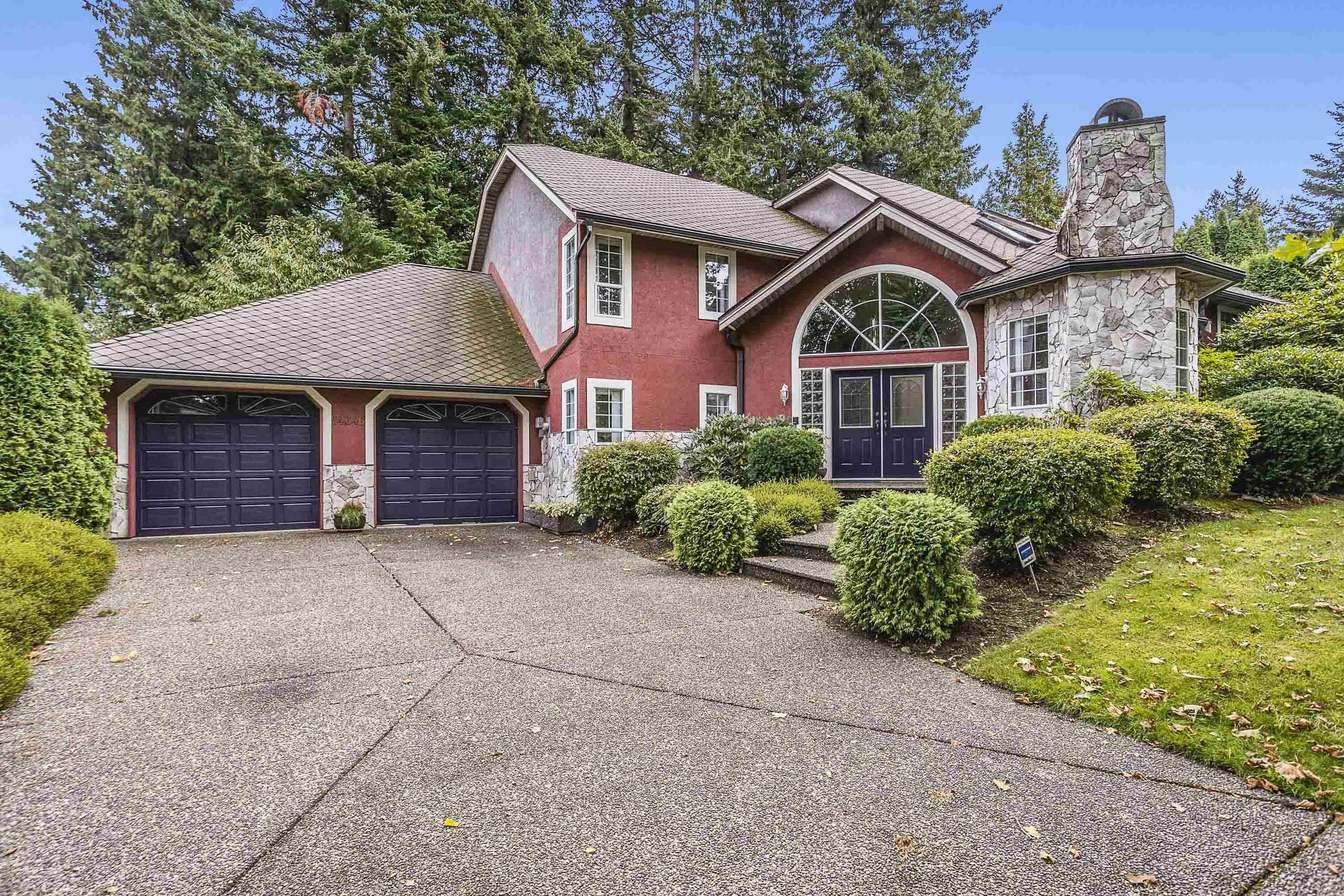 Main Photo: 14346 29A Avenue in Surrey: Elgin Chantrell House for sale (South Surrey White Rock)  : MLS®# R2620461