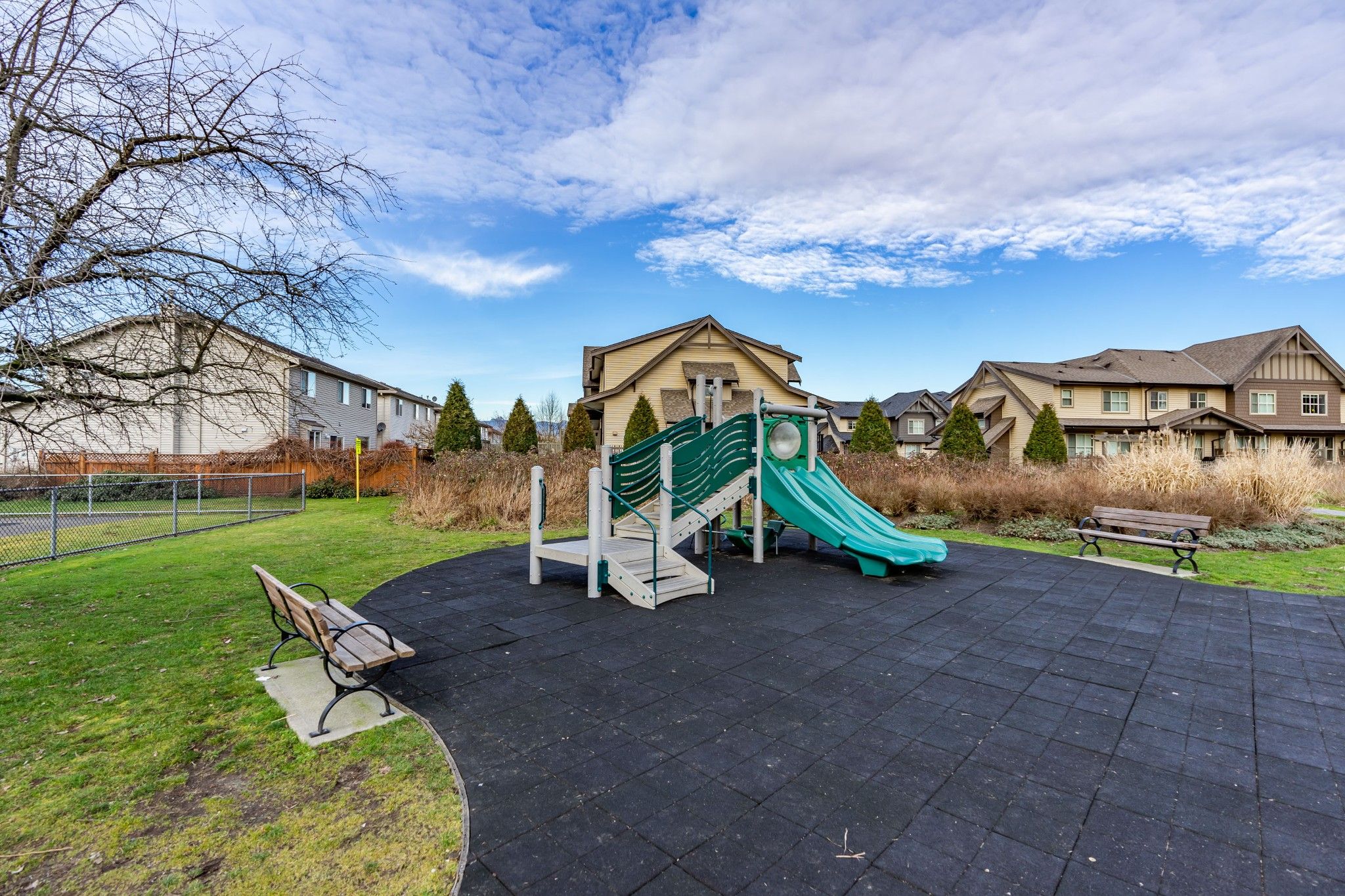Photo 18: Photos: 32 9525 204 Street in Langley: Walnut Grove Townhouse for sale in "Time at Walnut Grove" : MLS®# R2401753