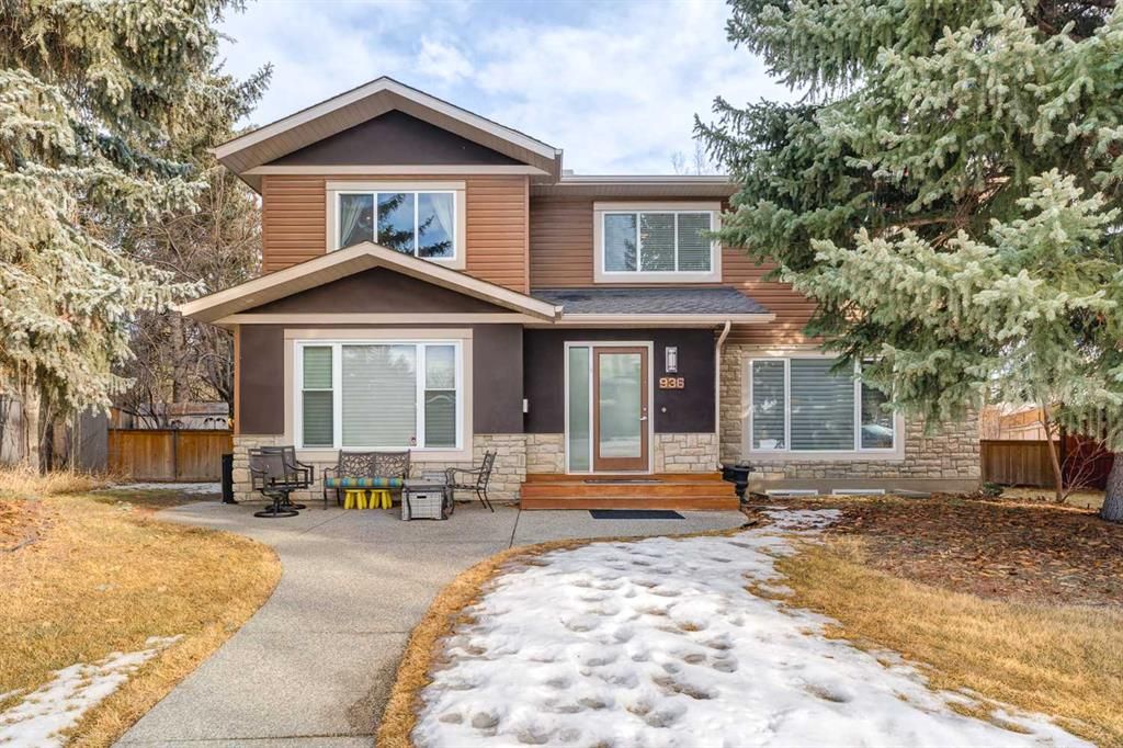 Main Photo: 936 Kerfoot Crescent SW in Calgary: Kelvin Grove Detached for sale : MLS®# A2105079