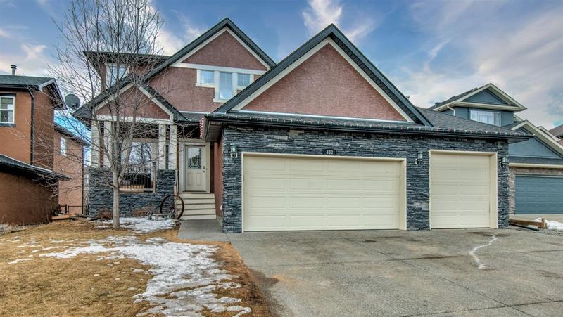 FEATURED LISTING: 433 Rainbow Falls Way Chestermere