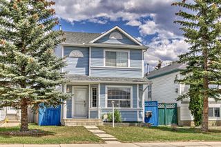 Photo 3: 4229 Catalina Boulevard NE in Calgary: Monterey Park Detached for sale : MLS®# A2053076