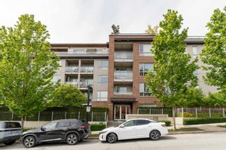 Photo 2: 214 1621 HAMILTON Avenue in North Vancouver: Mosquito Creek Condo for sale in "HEYWOOD ON THE PARK" : MLS®# R2880099