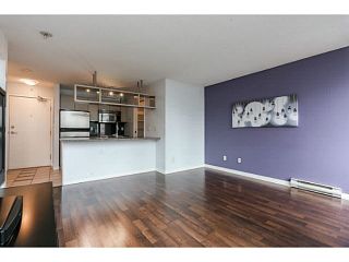 Photo 9: 605 1082 SEYMOUR Street in Vancouver: Downtown VW Condo for sale in "FREESIA" (Vancouver West)  : MLS®# V1140454
