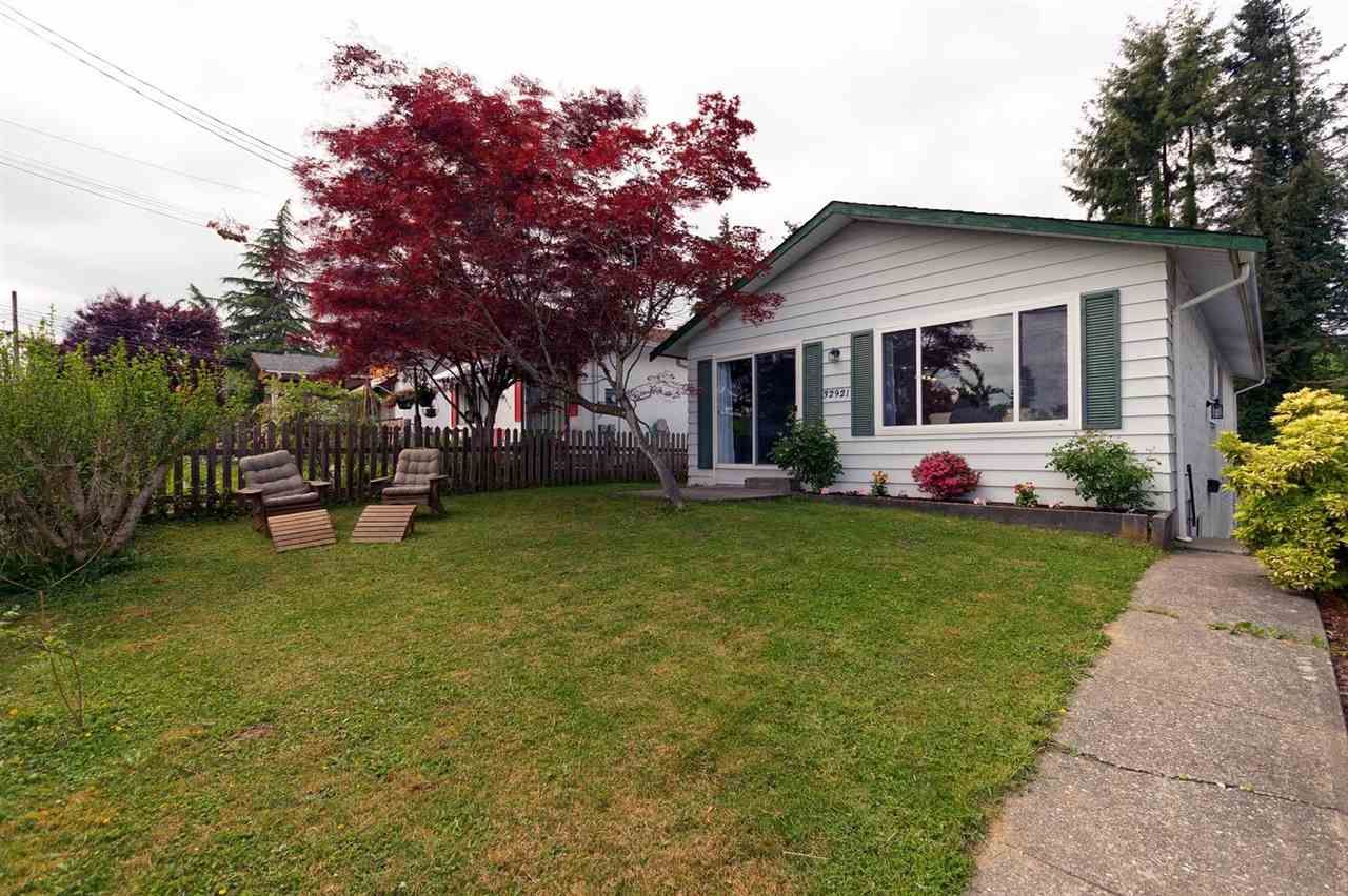 Main Photo: 32921 2ND Avenue in Mission: Mission BC House for sale : MLS®# R2270438