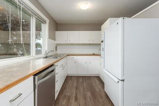 Photo 13: 1675 Grieve Ave in Courtenay: CV Courtenay City House for sale (Comox Valley)  : MLS®# 905694
