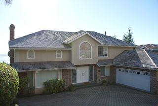 Main Photo: Westhill Place in West Vancouver: Westhill House for rent
