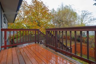 Photo 33: 1736 Foul Bay Rd in Victoria: Vi Jubilee House for sale : MLS®# 860818