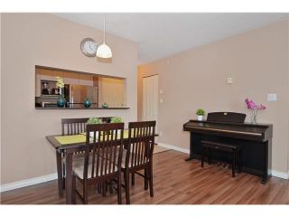 Photo 6: 309 3455 ASCOT Place in Vancouver: Collingwood VE Condo for sale in "QUEEN'S COURT" (Vancouver East)  : MLS®# V1105567