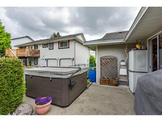 Photo 25: 6165 192 Street in Surrey: Cloverdale BC House for sale in "BAKERVIEW HEIGHTS" (Cloverdale)  : MLS®# R2456052
