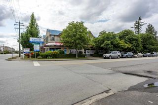 Photo 3: 106 19705 56 Avenue in Langley: Langley City Industrial for sale : MLS®# C8054444