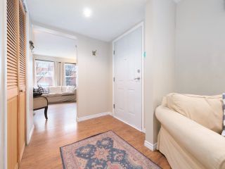 Photo 10: 1 2212 ATKINS Avenue in Port Coquitlam: Central Pt Coquitlam Townhouse for sale : MLS®# R2766438
